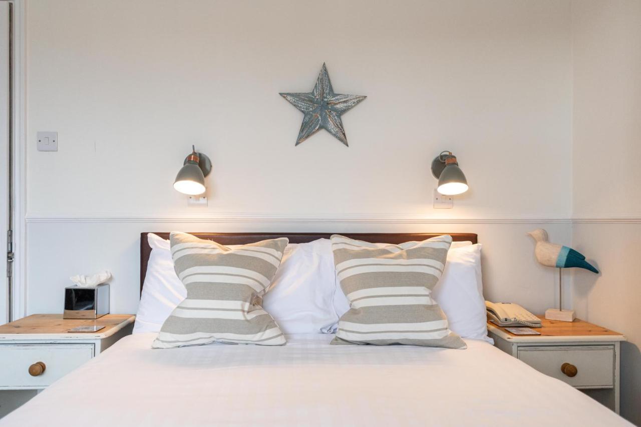 סידמות' The Kingswood Hotel מראה חיצוני תמונה