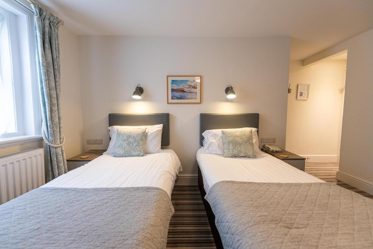 סידמות' The Kingswood Hotel מראה חיצוני תמונה