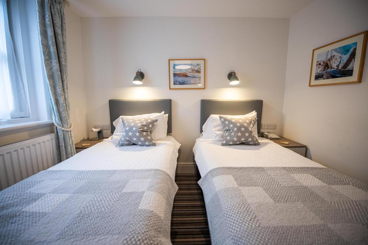 סידמות' The Kingswood Hotel מראה חיצוני תמונה